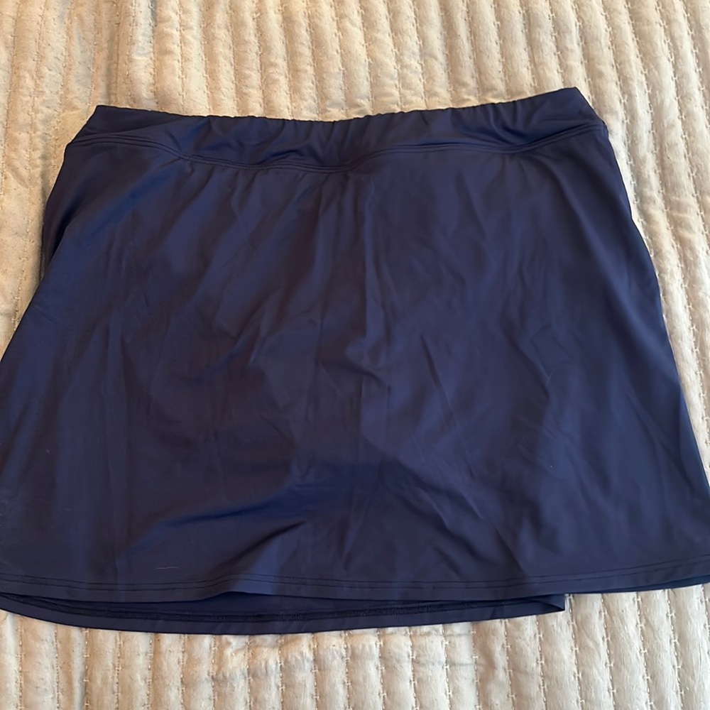 Navy 16L for longer length - Lands End - EUC